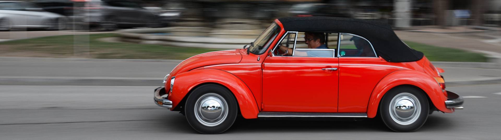 Voiture Volkswagen 1303 Cabriolet